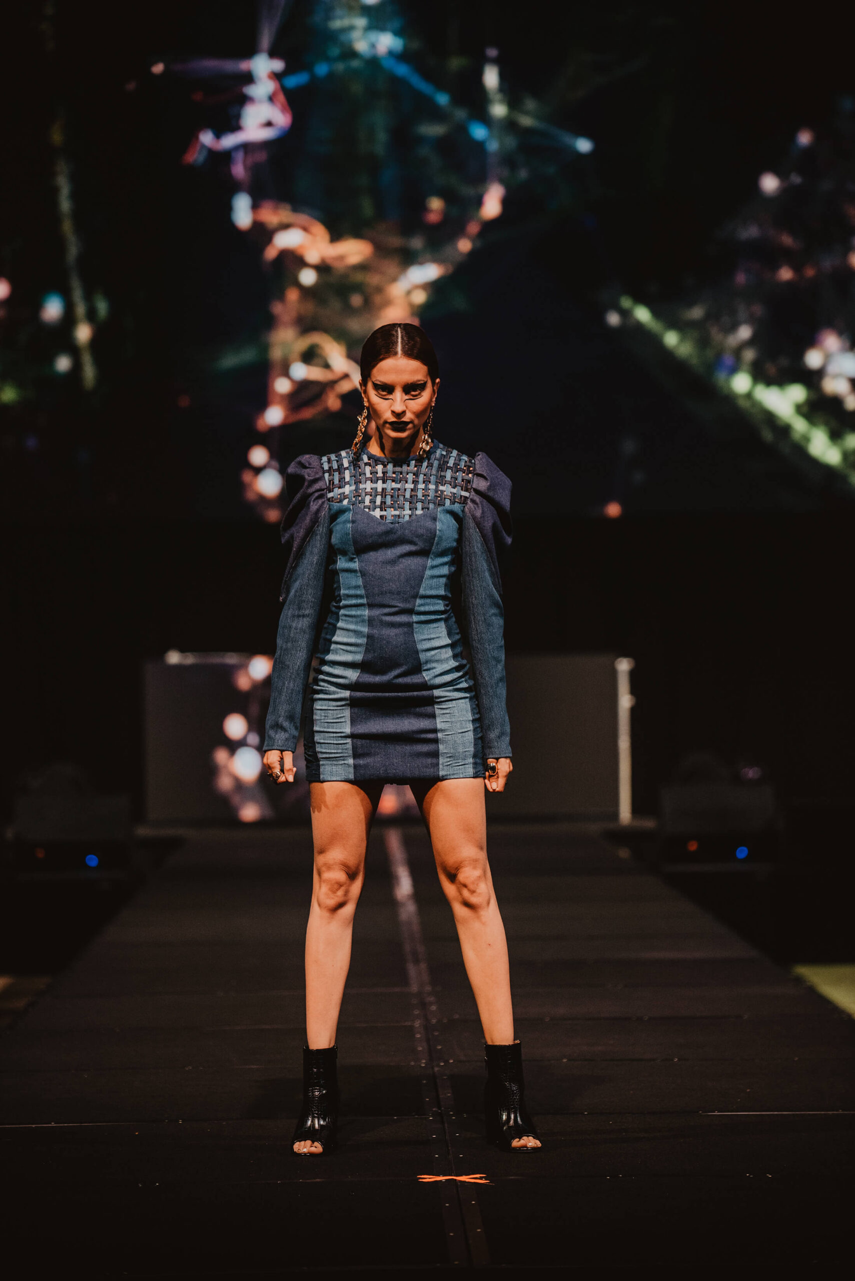 OUT-Runway-UCreativa-202015-scaled-1